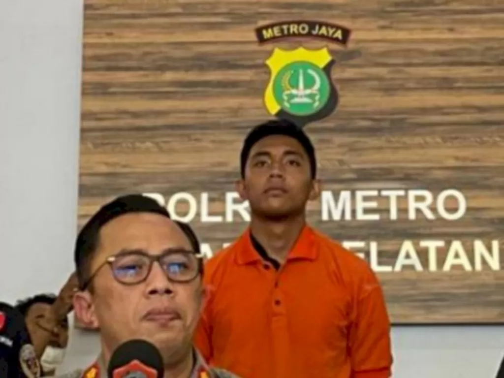Tersangka Mario Dandy yang menganiaya korban pria berinisial D (17) di kawasan Ulujami, Pesanggrahan, Jakarta. (ANTARA/Luthfia Miranda Putri)