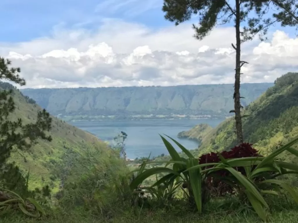 Pemandangan Danau Toba. (INDOZONE/Fitriani)