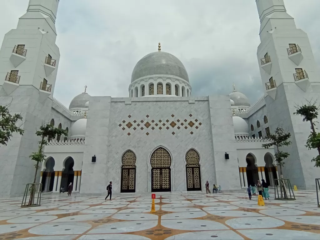 Masjid Raya Sheikh Zayed Al Nahyan Solo. (Z Creators/Ari Welianto)