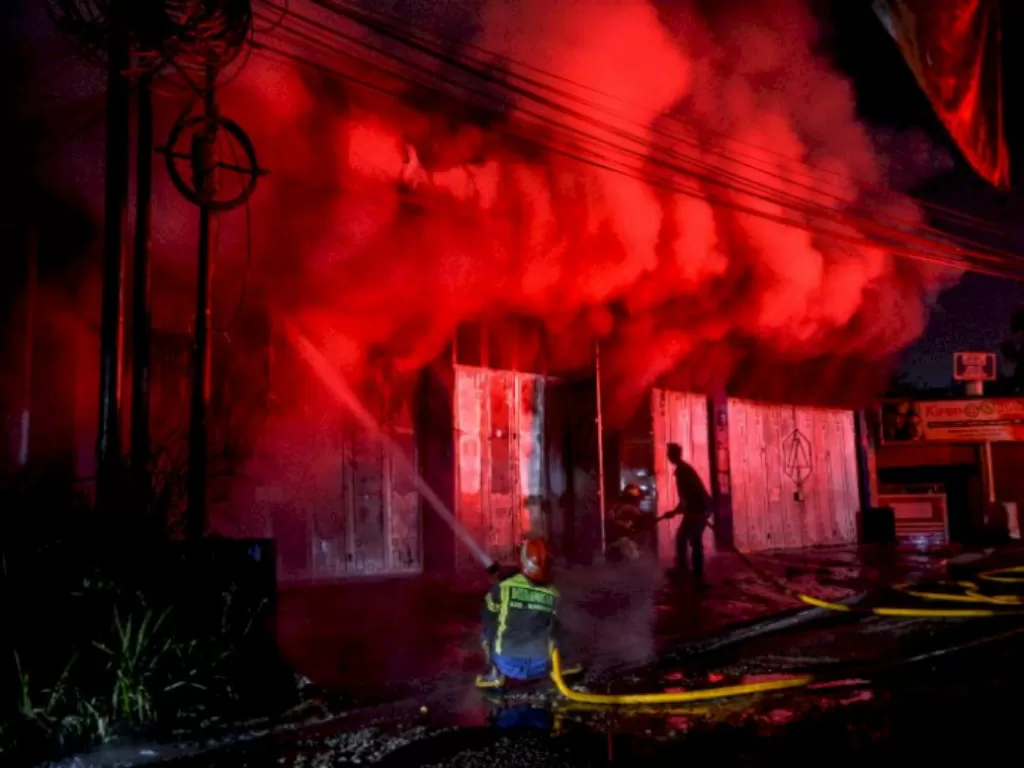 Depo Pertamina Plumpang, Jakarta Barat, kebakaran. Foto Ilustrasi (ANTARA FOTO/Raisan Al Farisi)