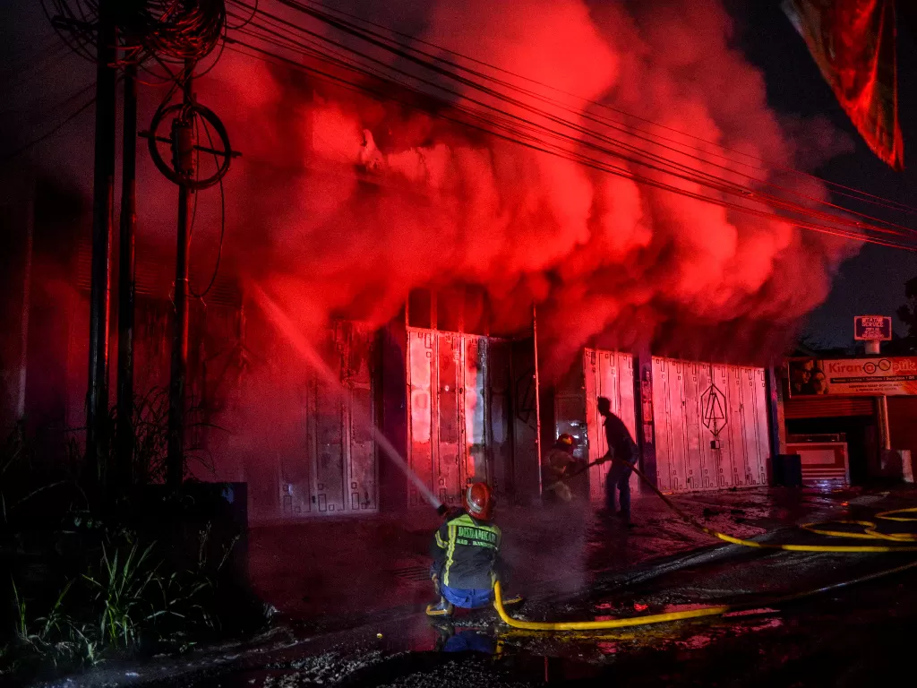 Depo Pertamina Plumpang, Jakarta Barat, kebakaran. Foto Ilustrasi (ANTARA FOTO/Raisan Al Farisi)