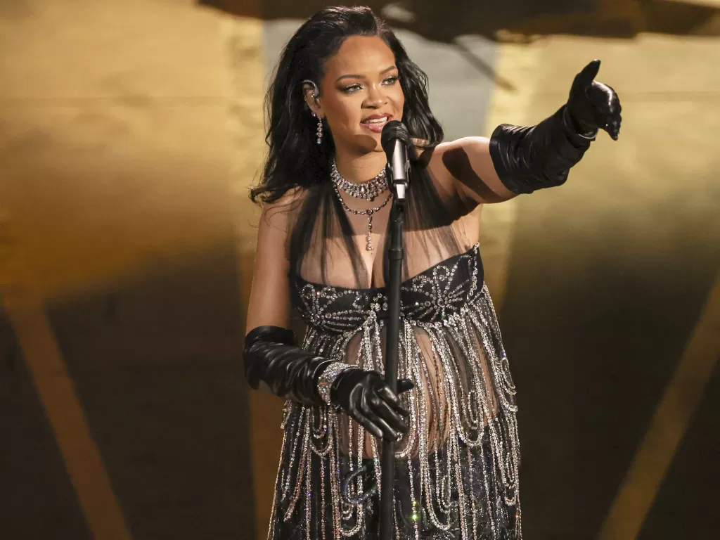 Rihanna di Oscar 2023 (Reuters/Carlos Barria)