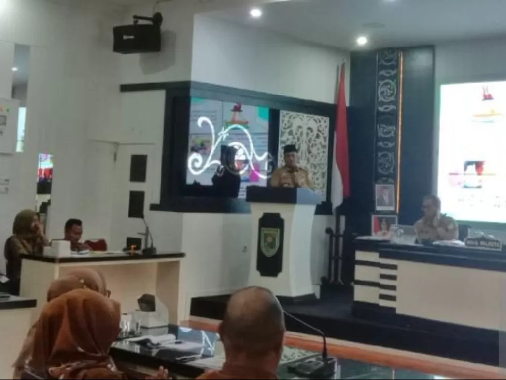 Wakil Wali Kota Jambi Maulana saat rapat koordinasi stunting, Selasa (14/3/2023). (ANTARA/Tuyani)