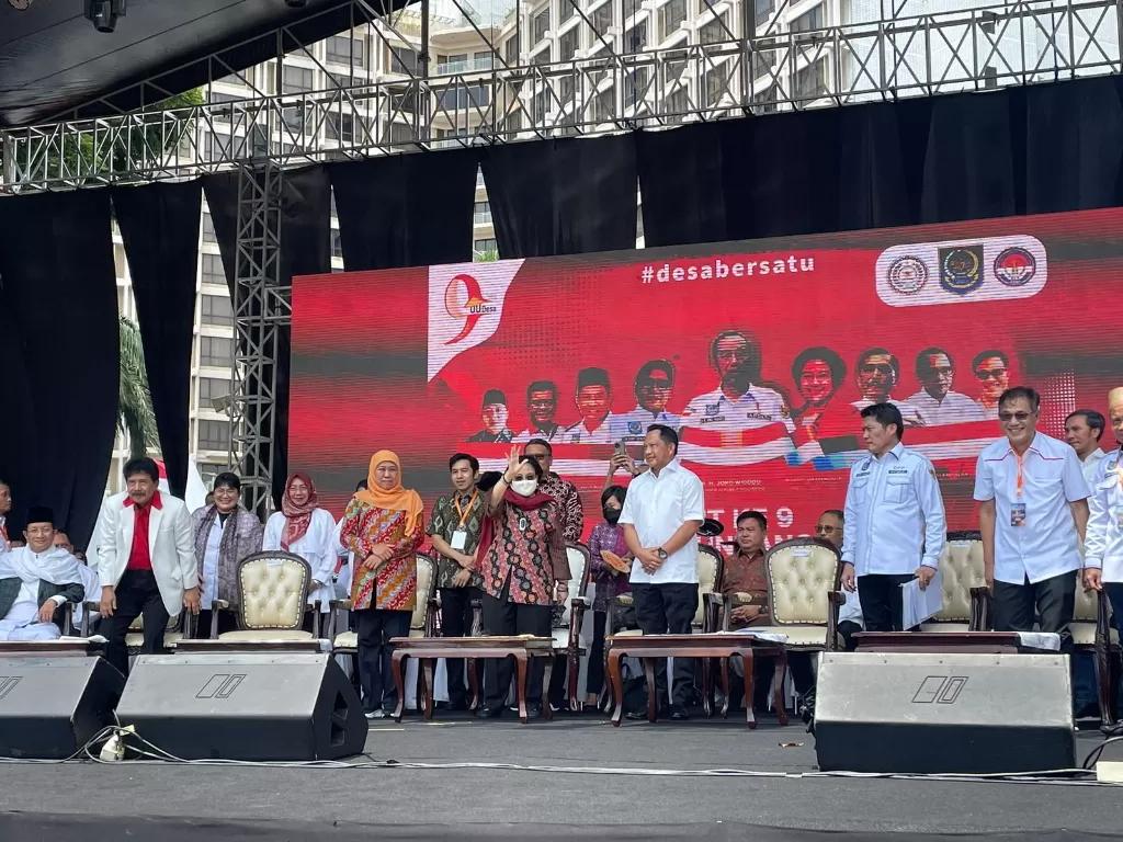 Ketua Dewan Pengarah BPIP Megawati Soekarnoputri hadir dalam Peringatan 9 Tahun UU Desa di Parkir Timur Senayan. (INDOZONE/Asep Bidin Rosidin)