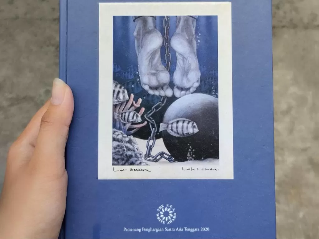 Review Buku Laut Bercerita (Z Creator/ Retno Ayuningrum)