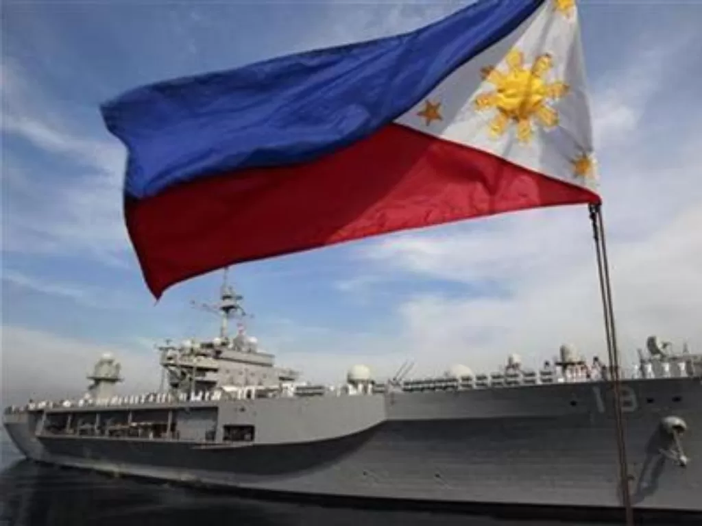 Filipina mempertimbangkan mengubah konstitusi demi bisa memiliki senjata nuklir. (REUTERS/Romeo Ranoco)