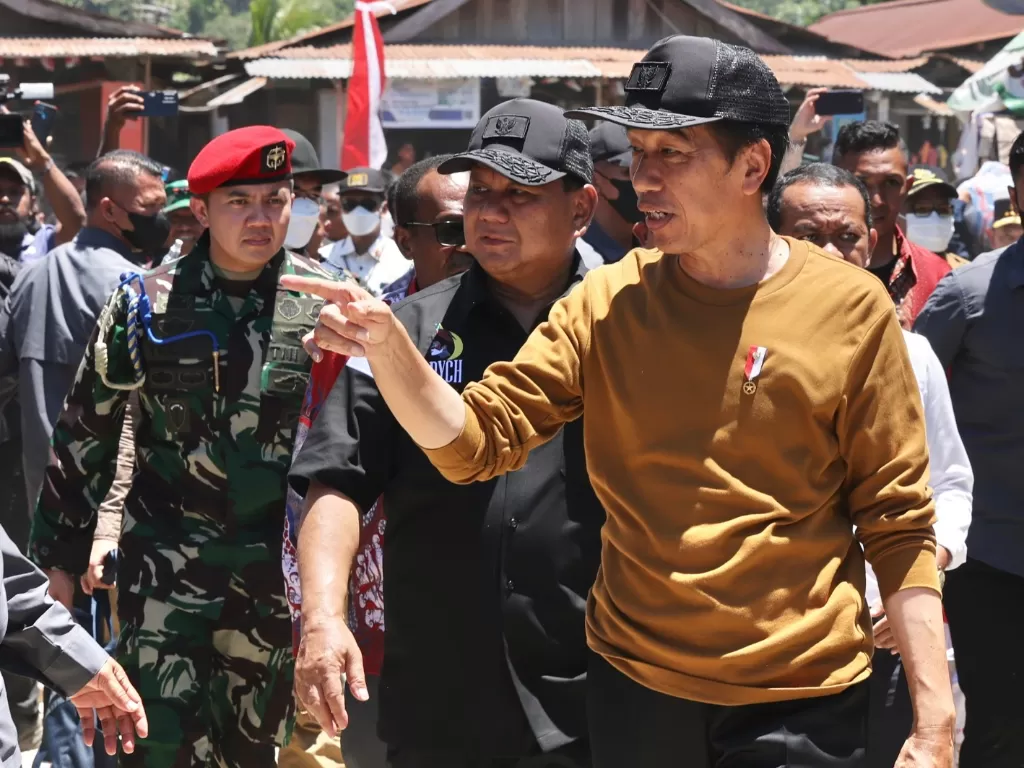 Menhan Prabowo (kiri) dan Presiden Jokowi (kanan). (Dok Gerindra)
