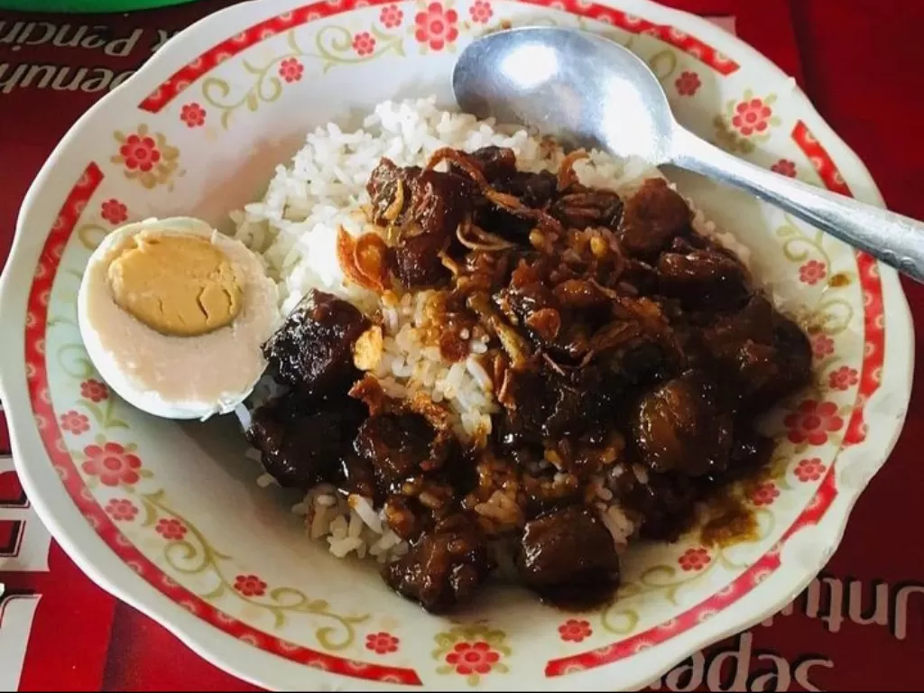 Nasi Jagal kuliner khas Tangerang (Z Creator/Nadhila Zahrin Azmina)  