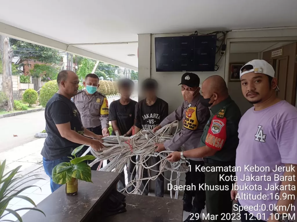 Pelaku pencurian (Dok. Humas Polres Metro Jakarta Barat)