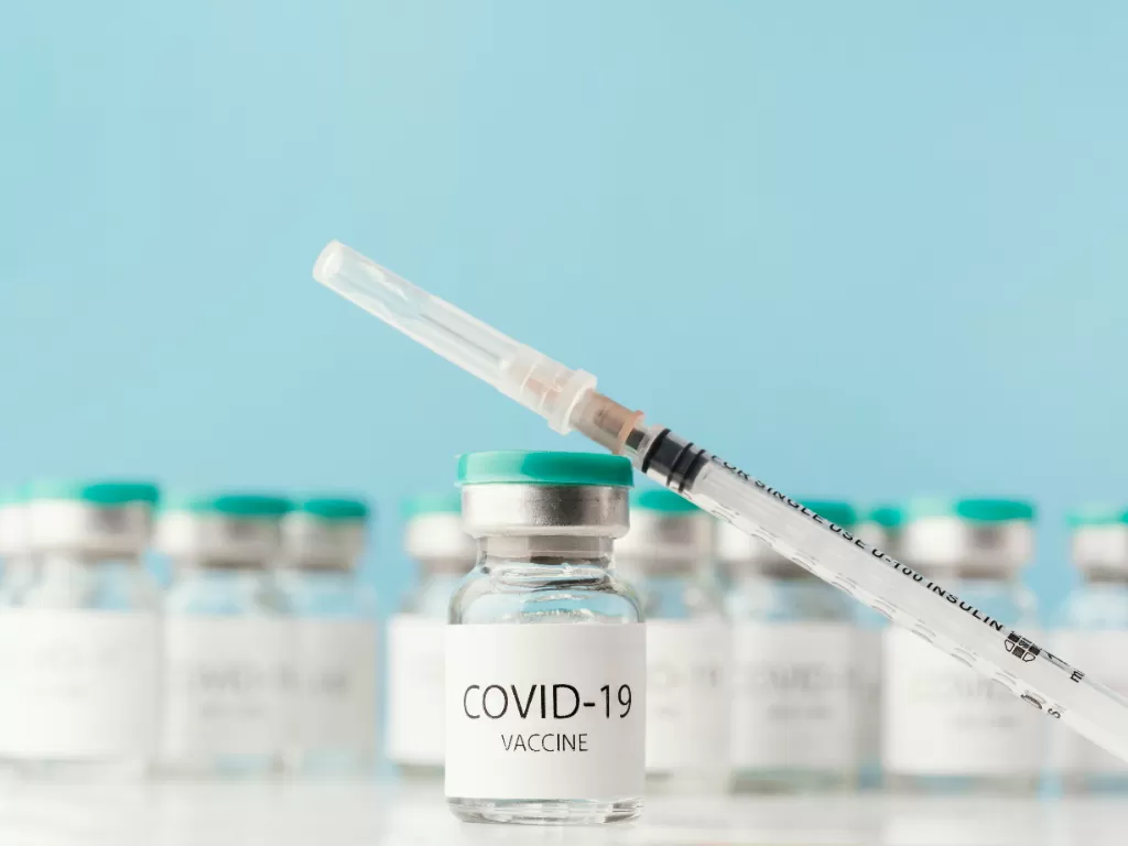 Ilustrasi vaksin COVID-19 booster kedua. (Freepik)