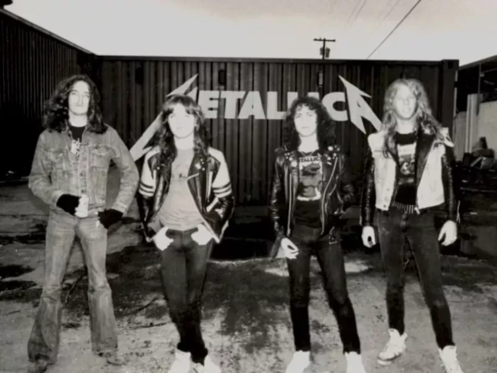 Konser Metallica di Jakarta pada 10 - 11 April 1993 yang diwarnai aksi kerusuhan. (Instagram/metallica)