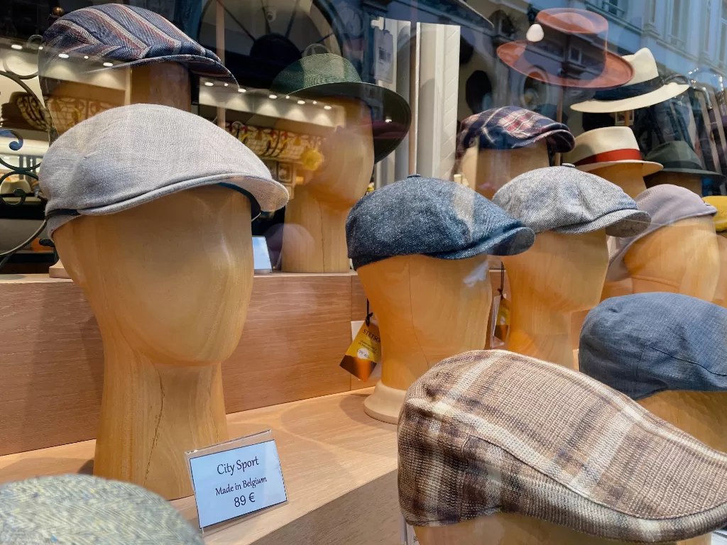 Monsel, toko fashion yang berfokus pada topi buatan Belgia. (Z Creators/Alan Munandar)