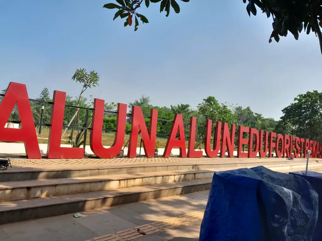 Alun-alun Eduforest yang terletak di Setu, Bekasi, Jawa Barat. (Z Creators/Nur Jannah)