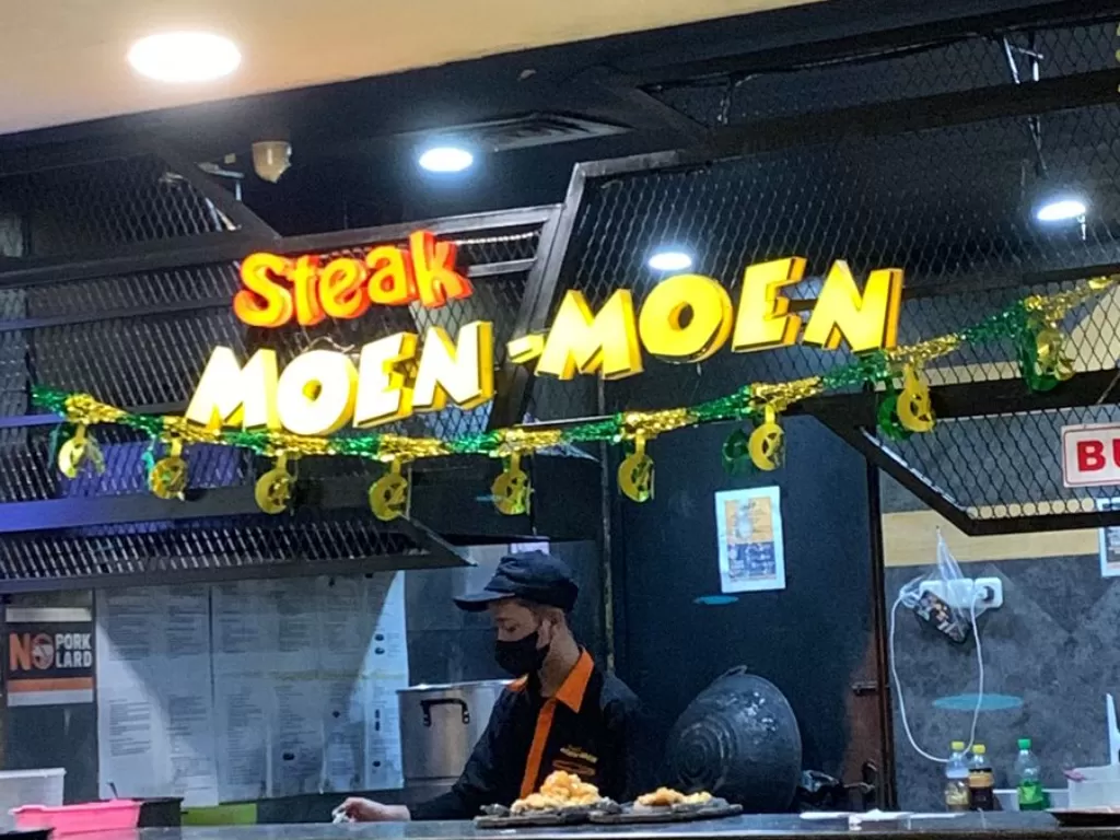 Steak Moen Moen (Z Creator/Diva Ami)