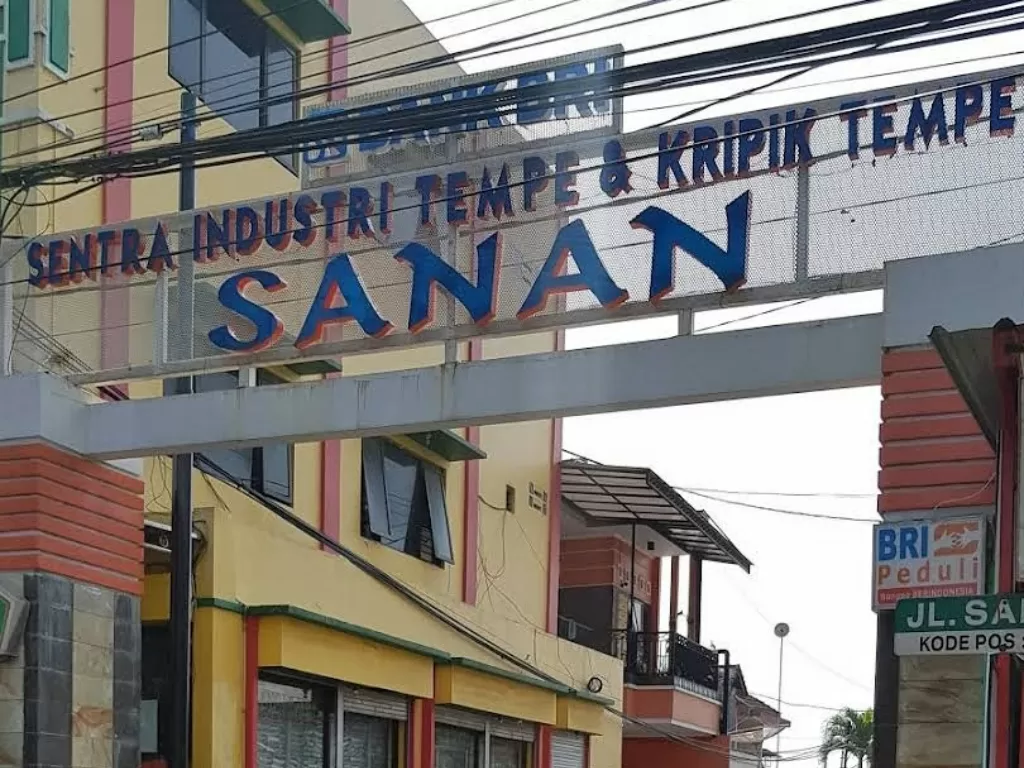 Sanan, Tempat di Kota Malang yang Terkenal Sebagai Sentra Industri Keripik Tempe. (Z Creators/Bhekti Setyowibowo)