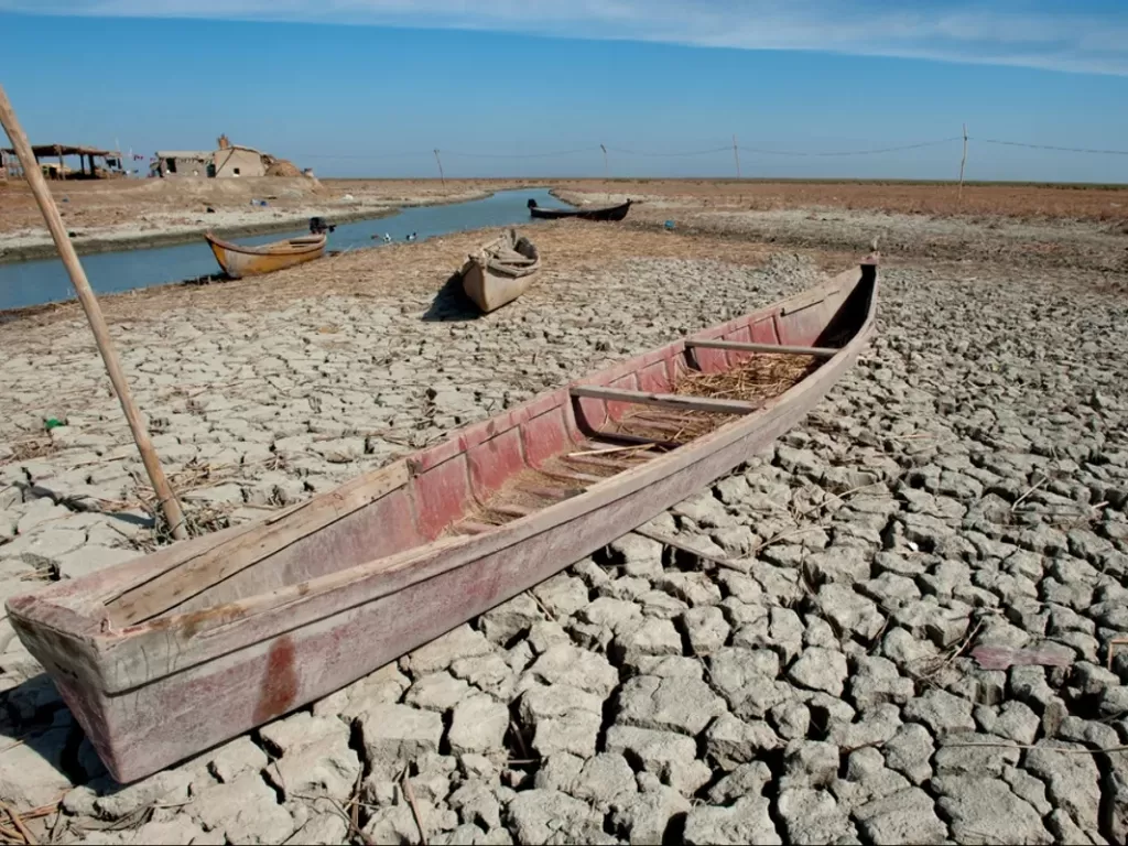Penampakan Sungai Efrat telah kehilangan air selama beberapa dekade. (Ifl Science)