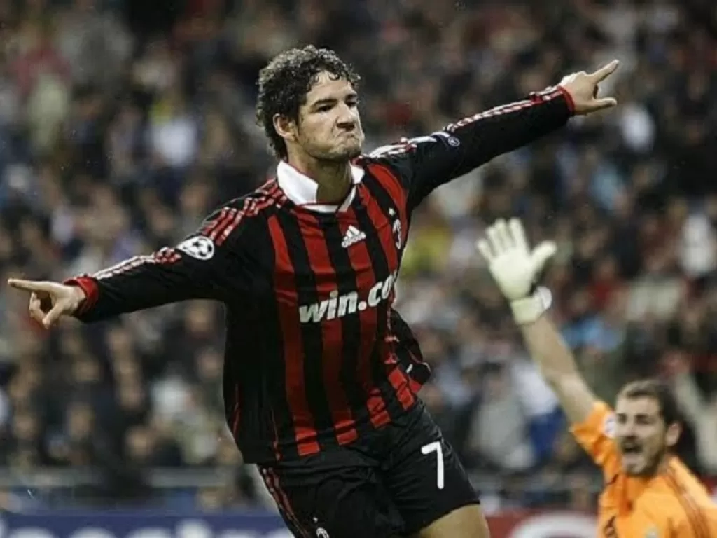 Alexandre Pato kala masih berseragam AC Milan. (Instagram/@acmilan)