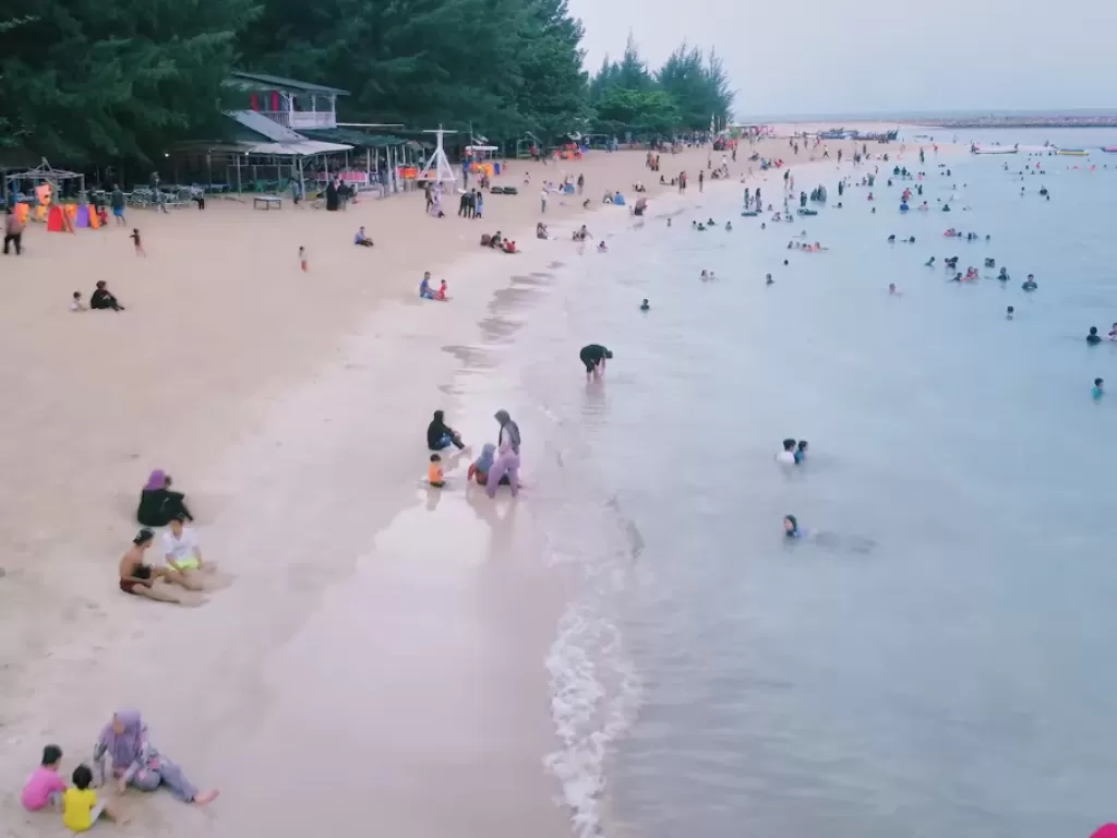 Pantai Lampuuk Aceh (Z Creators/Sri Wahyuni Kuna)