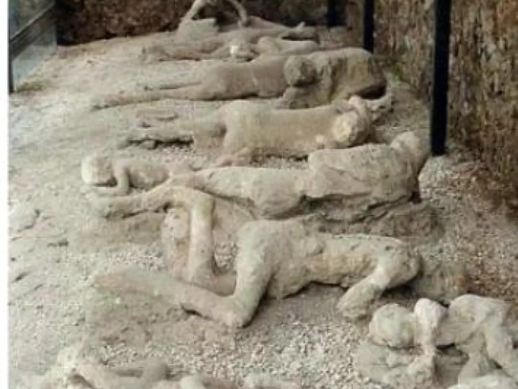 Mayat menghilang di kota Romawi Kuno menguap dalam letusan gunung berapi. (Sciencealert)