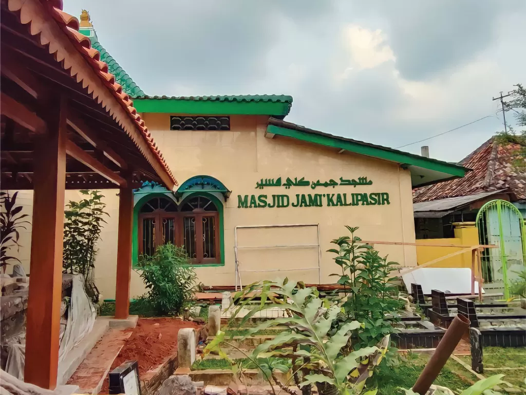 Masjid Jami Kalipasir (Z Creators/Asep Hermawan)