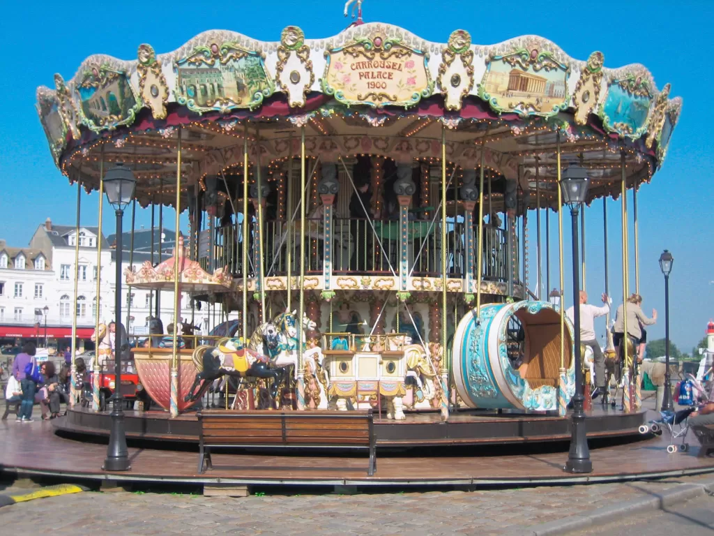 Antique Carousel (Z Creator/Alan Munandar)