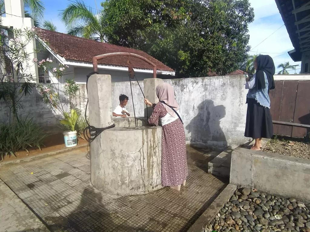 Sumur Bung Karno menyimpan mitos yang dipercaya masyarakat setempat. (Z Creators/Etri Hayati)