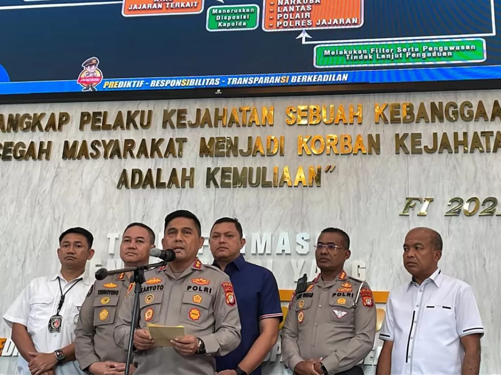 Kapolda Metro Jaya Irjen Pol Karyoto memerintahkan Propam untuk mengusut kasus viralnya Mario Dandy melepas pasang borgol.(INDOZONE/Samsudhuha Wildansyah)