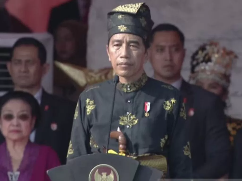 Presiden RI, Joko Widodo pimpin upacara Hari Lahir Pancasila. (ANTARA/Mentari Dwi Gayati)