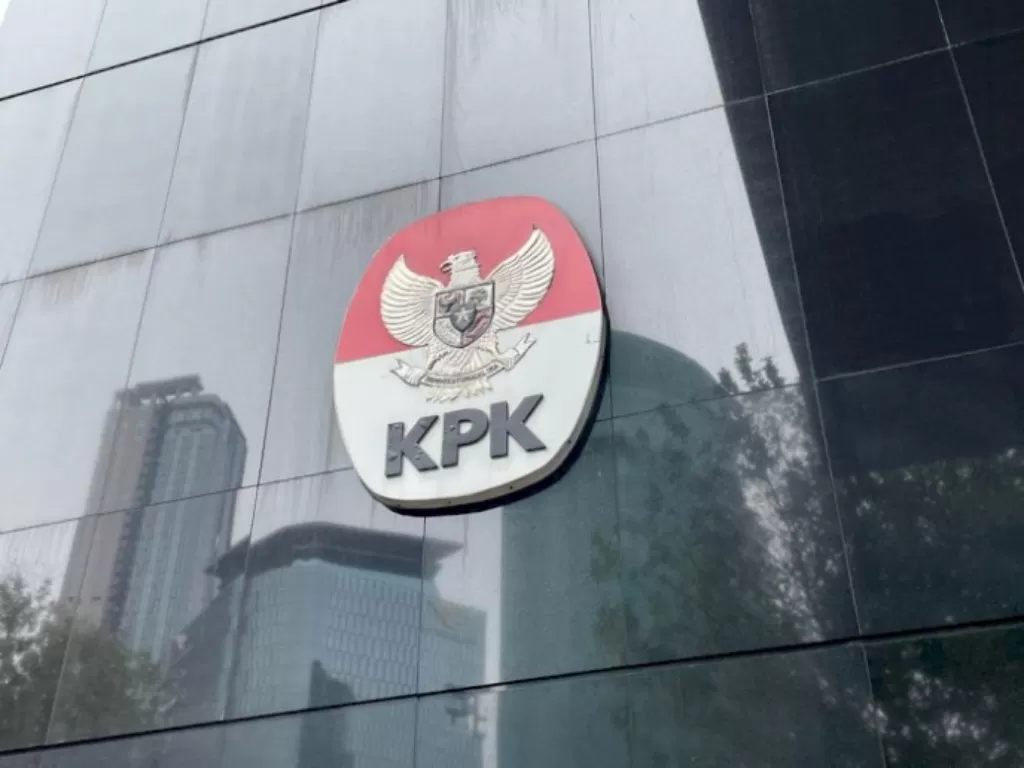 KPK mengendus adanya aliran dana dari kasus dugaan korupsi penyertaan modal Perumda Benuo Taka, ke Musda Partai Demokrat Kalimantan Timur. (INDOZONE/Asep Bidin Rosidin)