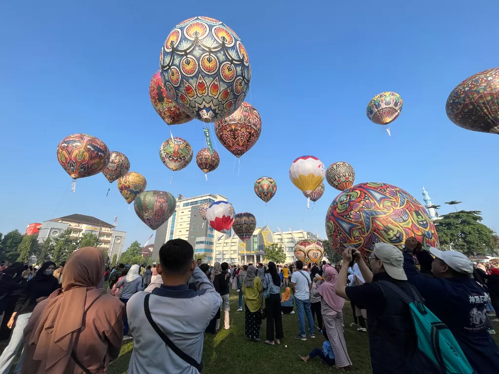 Universitas Muhammaddiyah Purwokerto gelar festival balon udara. (Z Creators/Rizqi Taufikul Yaqin)