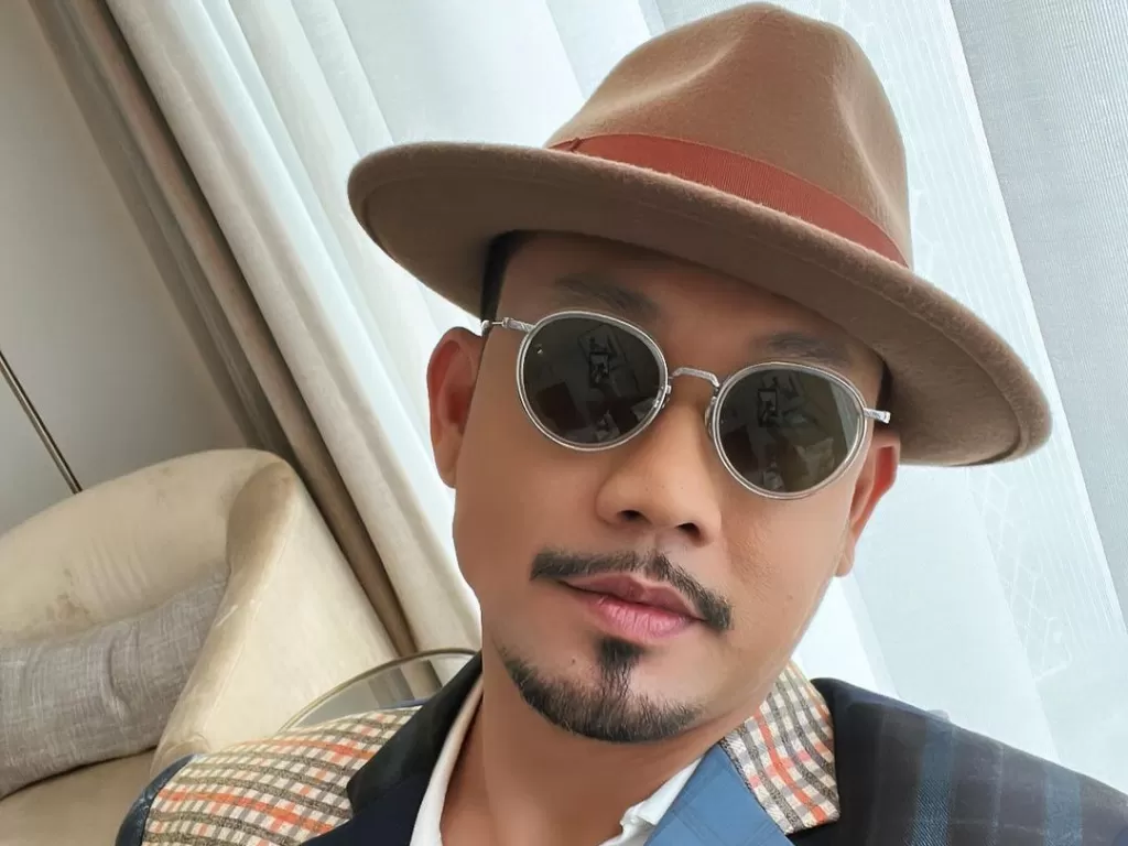 Aktor Denny Sumargo. (Instagram/@sumargodenny)