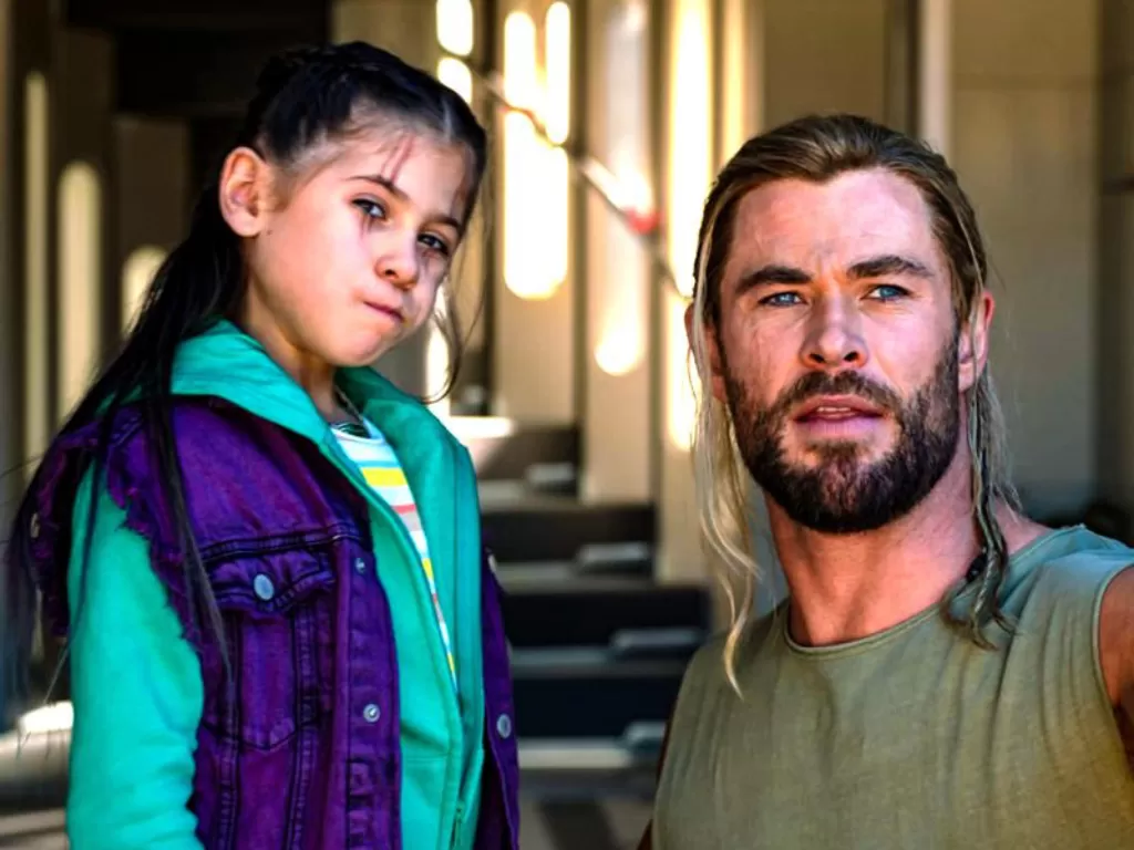 Chris Hemsworth dan putrinya, India Rose (Marvel)