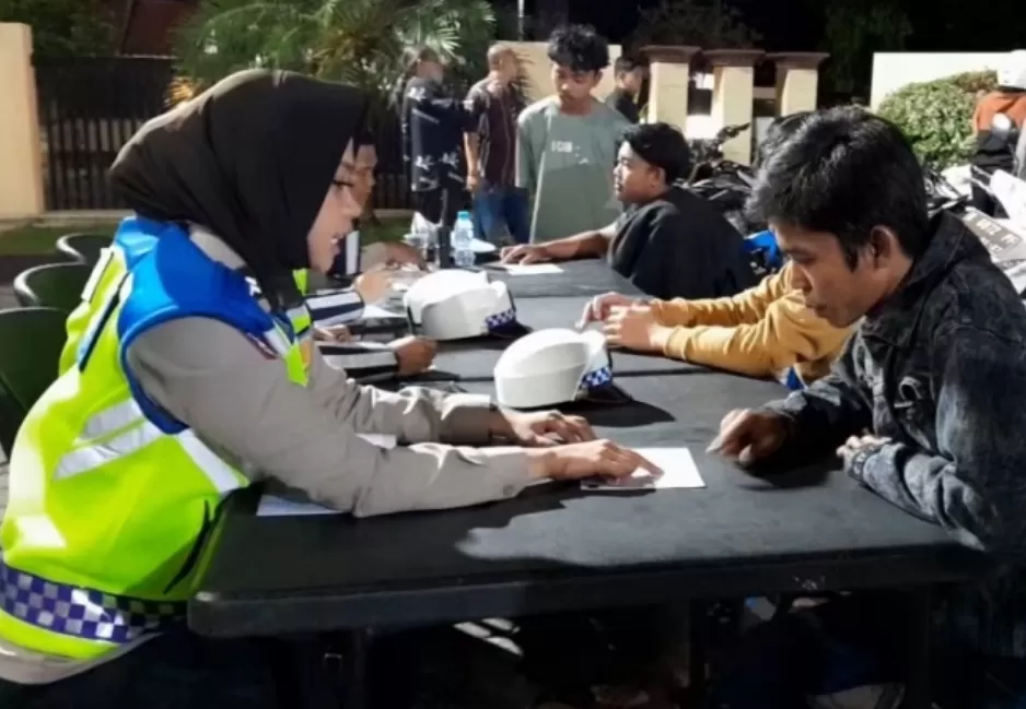 Awas, Polisi Bakal Berlakukan Lagi Tilang Manual Di Bekasi - Akurat Jakarta