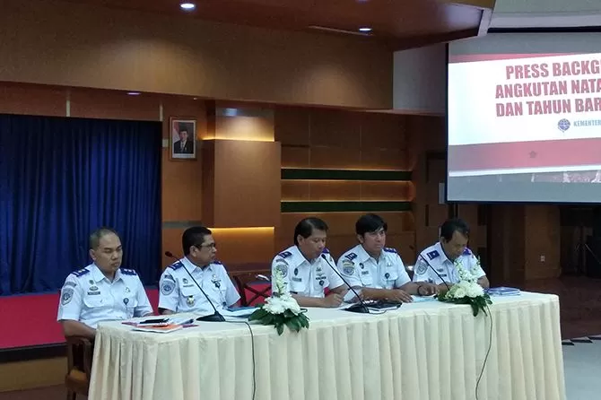 Selama Nataru, Kemenhub Batasi Waktu Operasi Angkutan Barang - Jawa Pos