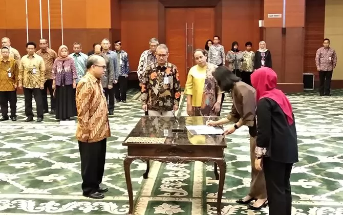 Sri Mulyani Melantik 2 Pejabat Eselon I Kemenkeu - Jawa Pos