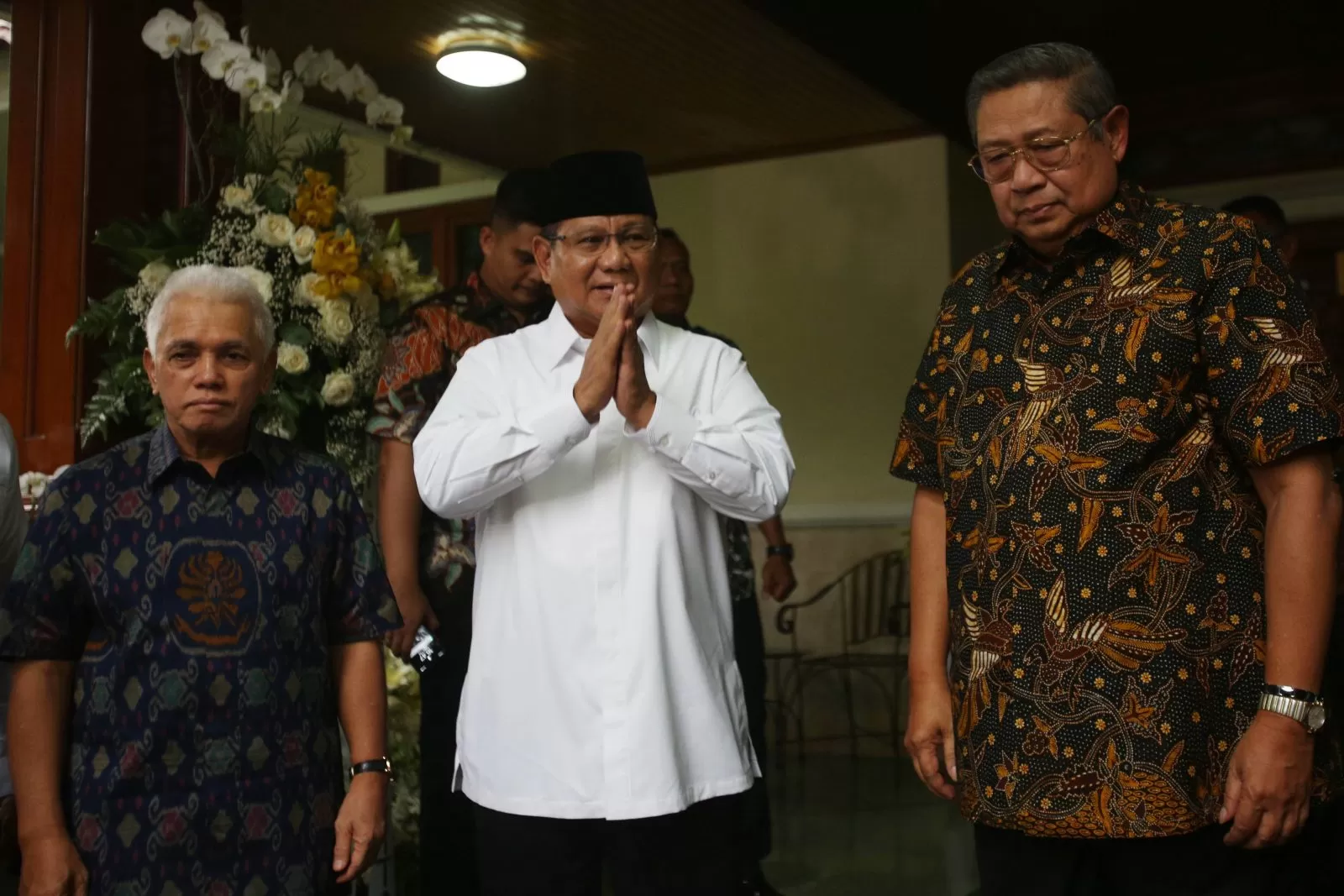 Prabowo: Bu Ani Istri Prajurit Yang Hebat - Jawa Pos