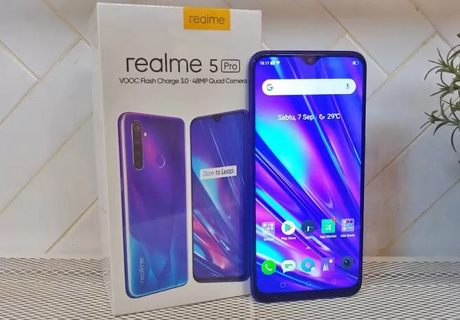 realme 5 pro 8 128 antutu