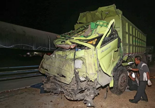 Sopir Truk Jadi Tersangka Kasus Tabrakan Beruntun Di Tol Purbaleunyi ...