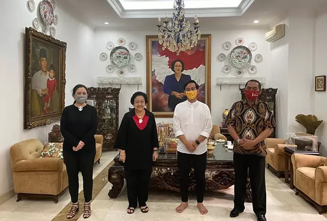 Sowan Ke Megawati, Gibran: Siapa Pun Lawannya Saya Siap Tempur - Jawa Pos