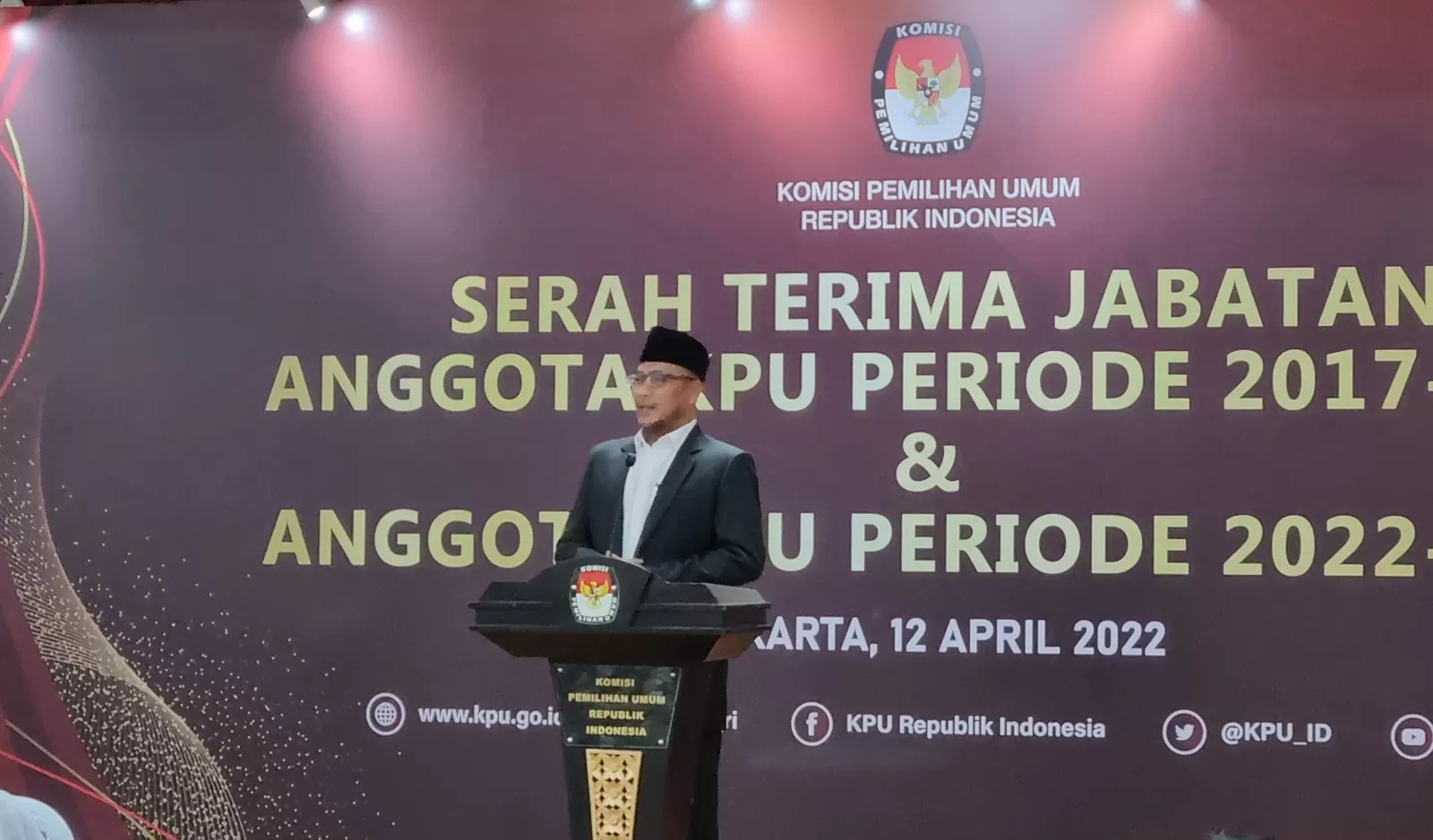 Hasyim Asy'ari Terpilih Menjadi Ketua KPU Periode 2022-2027 - Jawa Pos