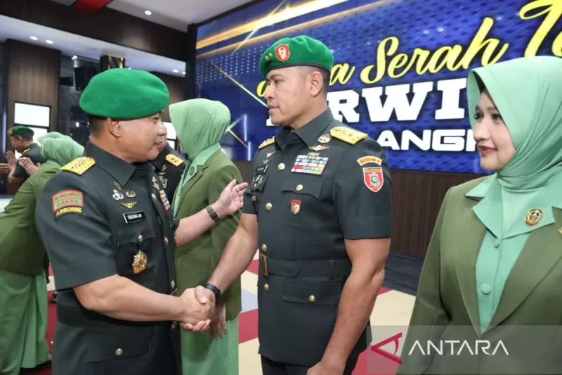 KSAD Pimpin Serah Terima Jabatan Empat Perwira Tinggi TNI AD - Jawa Pos