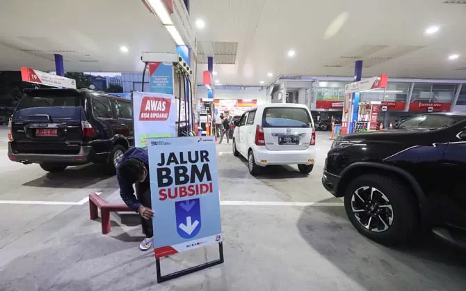 Kompak Turun, Ini Harga BBM Pertamina, Shell, VIVO, Dan BP AKR Per ...