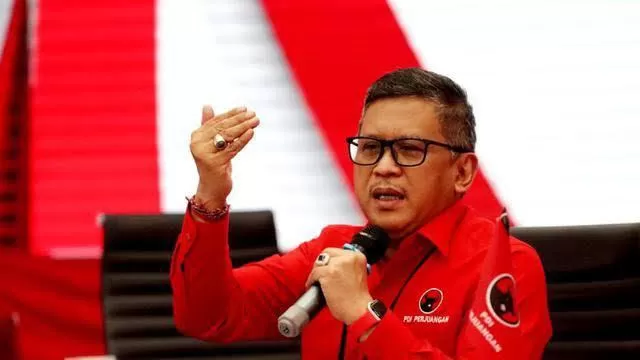 Kunjungi Surabaya, Sekjen PDIP Hasto Kristiyanto Gembleng Ribuan Kader ...