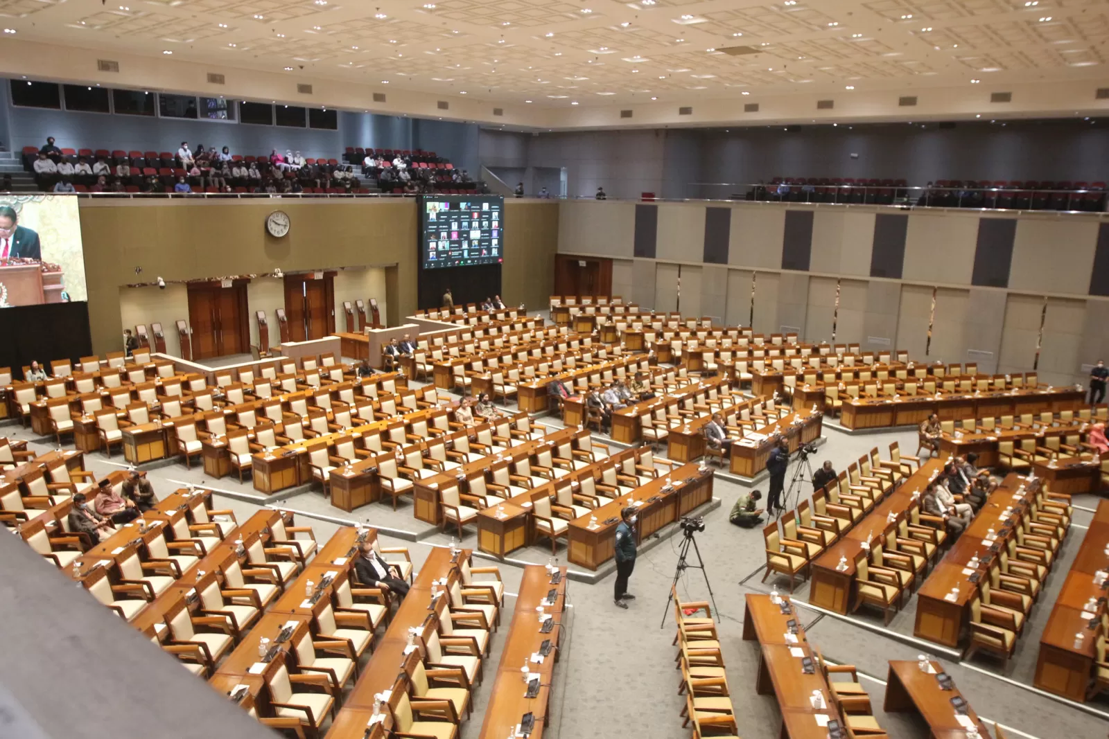 Rapat Paripurna Parlemen Setujui Revisi UU Desa Jadi Inisiatif DPR ...