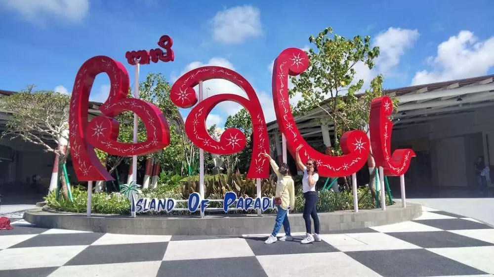 Isu Bali Sepi Wisatawan Terbantahkan, Kunjungan Wisman 2025 Tembus Rekor 7,1 Juta Orang. (KlikSoloNews/Adhirajasa)