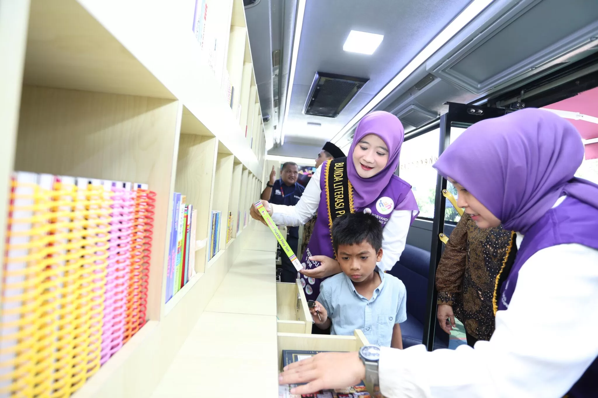 Bunda Literasi Jateng Luncurkan Bus Pintar, Perluas Akses Membaca di Kota Solo (Kliksolonews/dok. Pemprov Jateng)