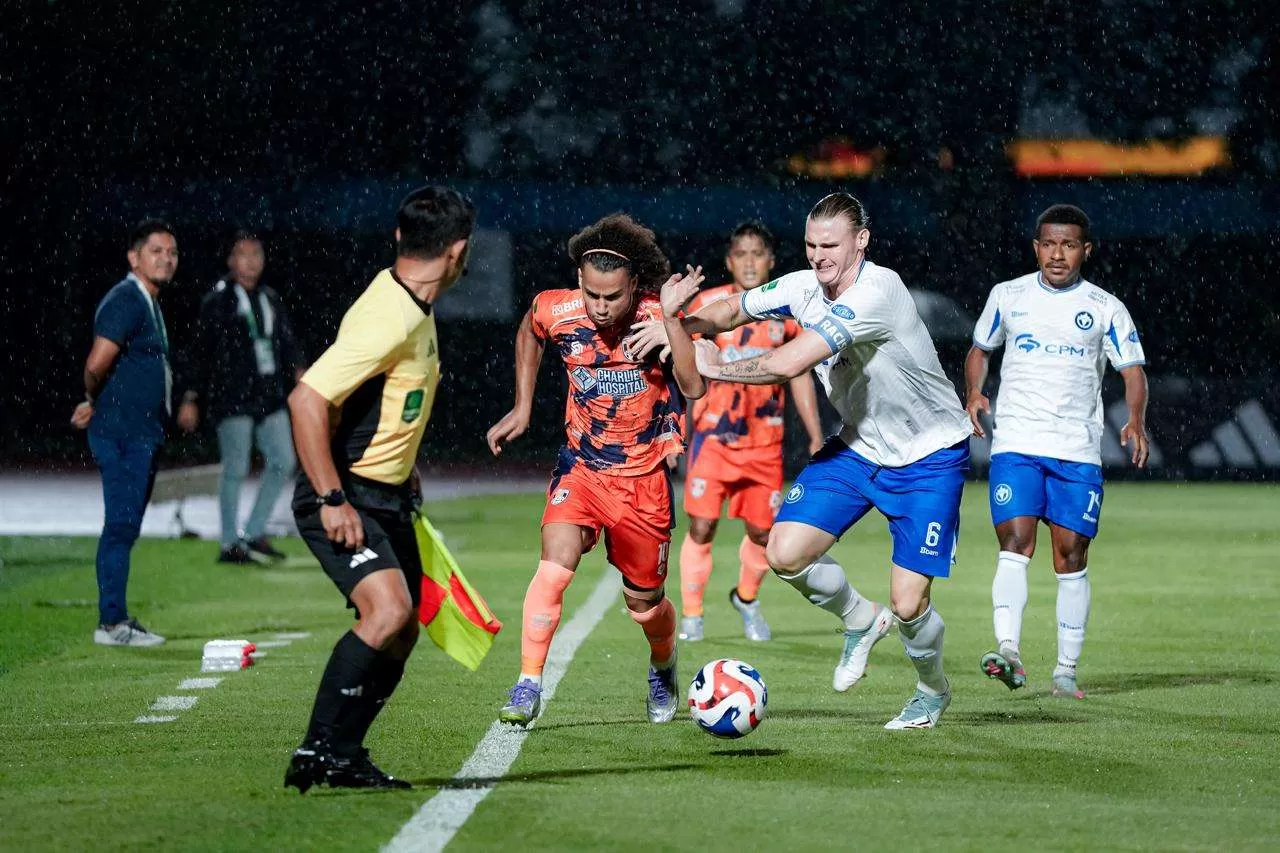 Link Streaming PSIS Semarang vs Kendal Tornado FC, Felipe Ryan Dipastikan Absen. (KlikSoloNews/dok Kendal Tornado FC)