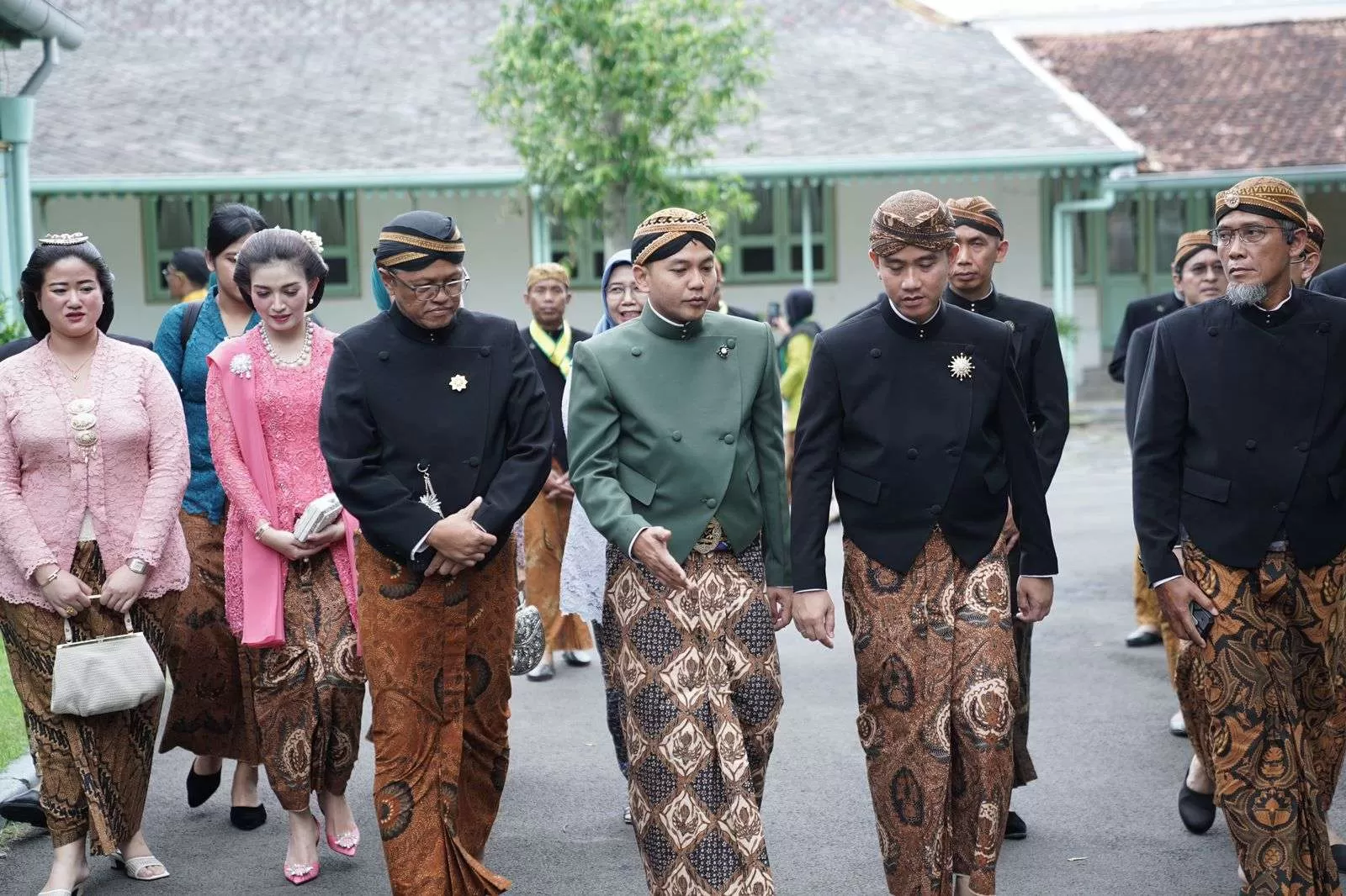 Respati Hadiri Jumenengan Mangkunegara X, Tegaskan Komitmen Pelestarian Budaya Solo (Kliksolonews/dok)