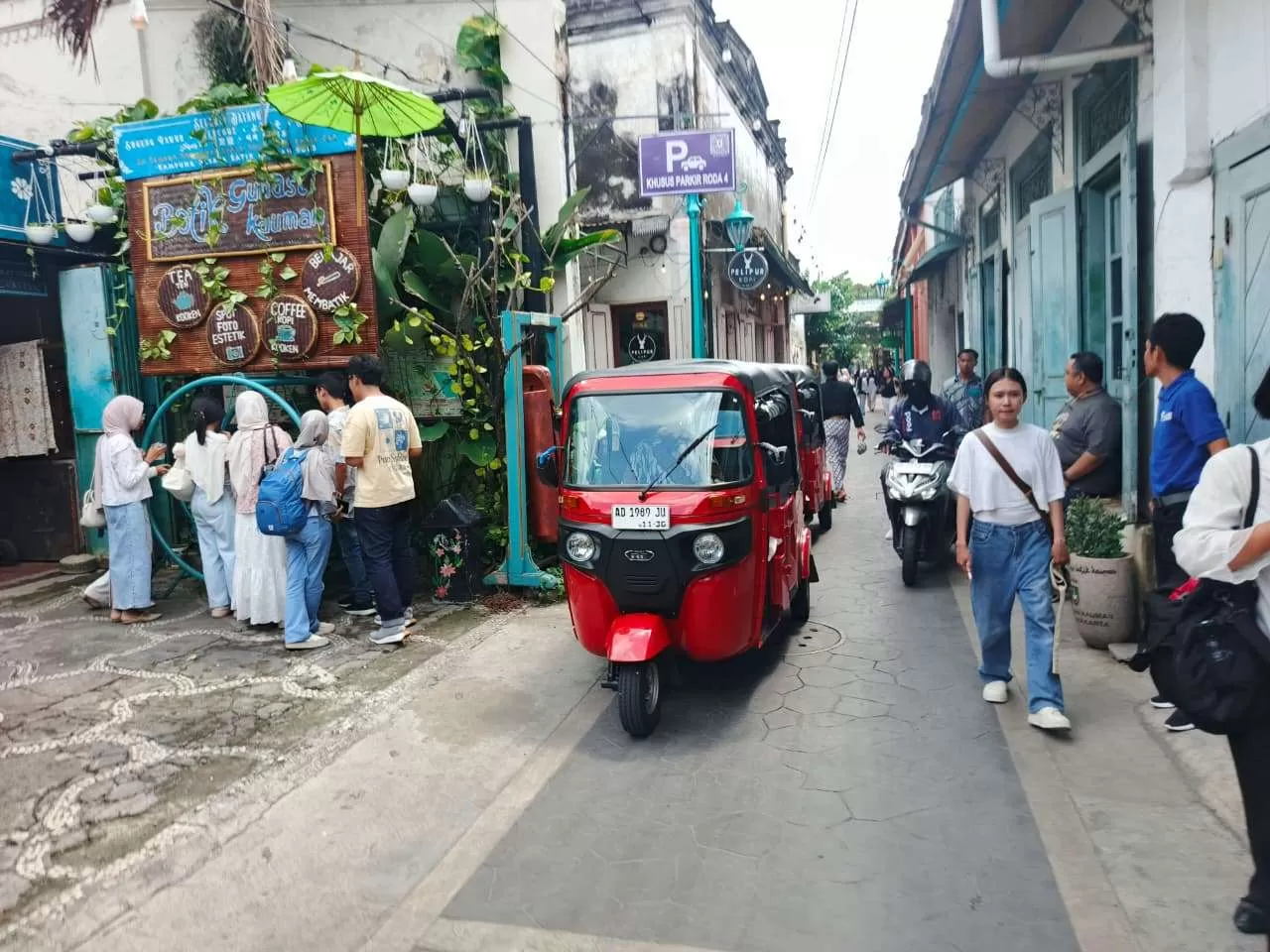 Bukan Pengganti Ojol, Bajaj Maxride Jadi Pelengkap Mobilitas Perkotaan di Solo. (KlikSoloNews/Adhirajasa)