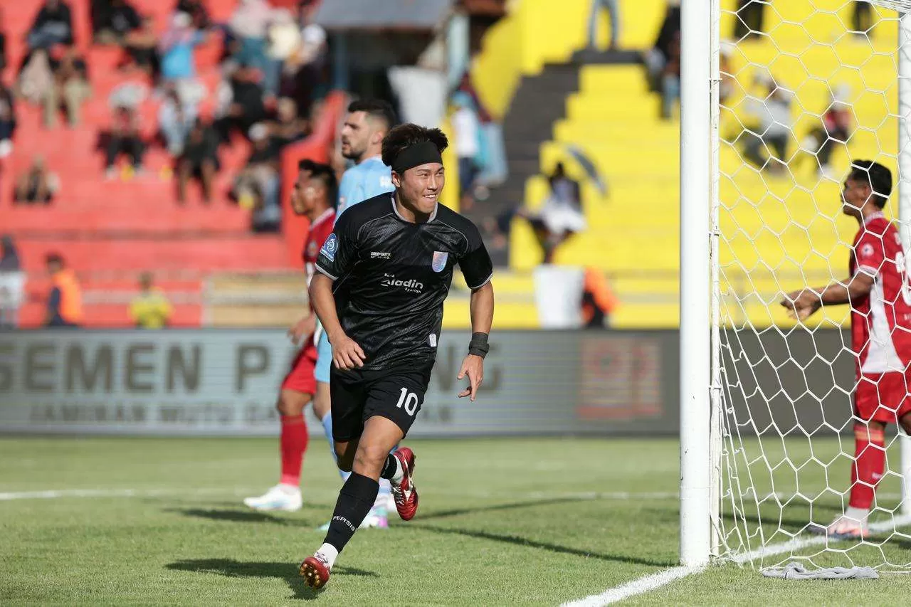 Efek Kaesang? Tutup Putaran Pertama BRI Super League, Persis Solo Kandaskan Semen Padang. (KlikSoloNews/dok Persis)